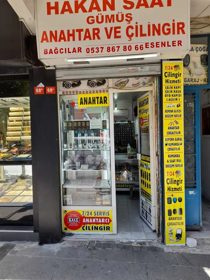Hakan Çilingir dükkânının Kemalpaşa Mahallesi'ndeki ön cephesi
